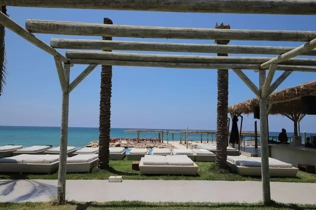 Honeymoon Süit, 1 En Büyük (King) Boy Yatak, Veranda, Plaj Manzaralı