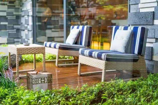 Villa, 2 Yatak Odası, Havuz Kenarı