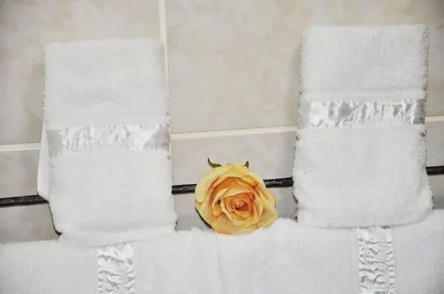 Deluxe Tek Büyük veya İki Ayrı Yataklı Oda, 1 Yatak Odası, Sigara İçilmez, Bahçe Manzaralı