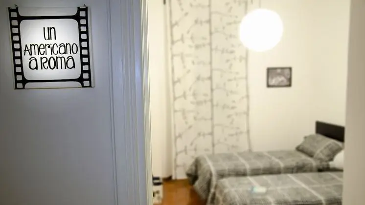 Tek Büyük veya İki Ayrı Yataklı Oda (bagno condiviso)