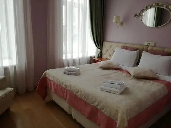 Standard Tek Büyük veya İki Ayrı Yataklı Oda