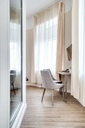 Comfort Tek Büyük veya İki Ayrı Yataklı Oda