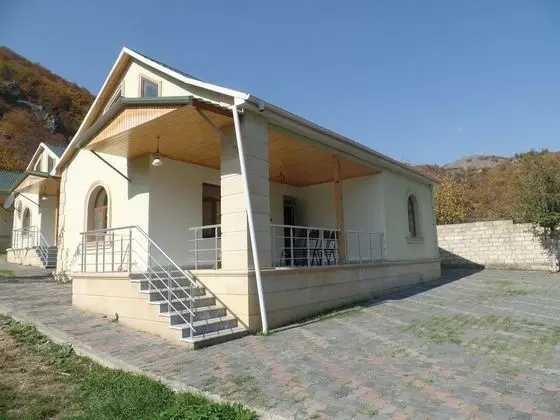 Family Kır Evi, Dağ Manzaralı