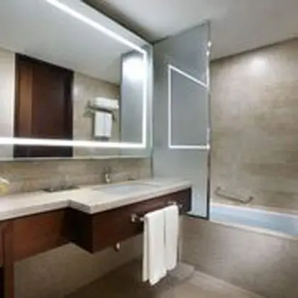 Deluxe Tek Büyük Yataklı Oda, Nehir Manzaralı