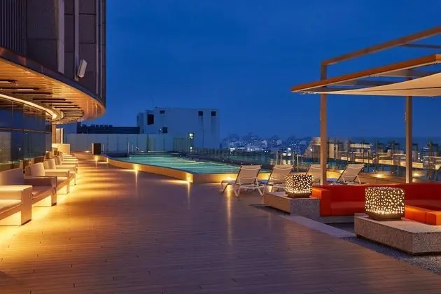 [2nd session Outdoor Pool PKG] Deluxe Mountain Double - Pool Access for 2