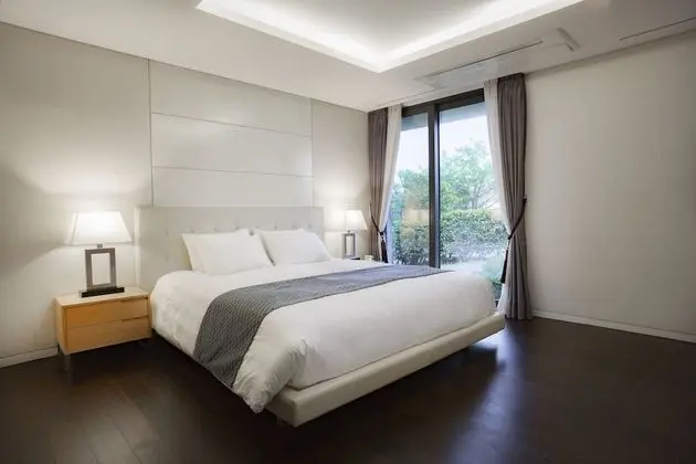 Villa (Yi Jongho Villa)