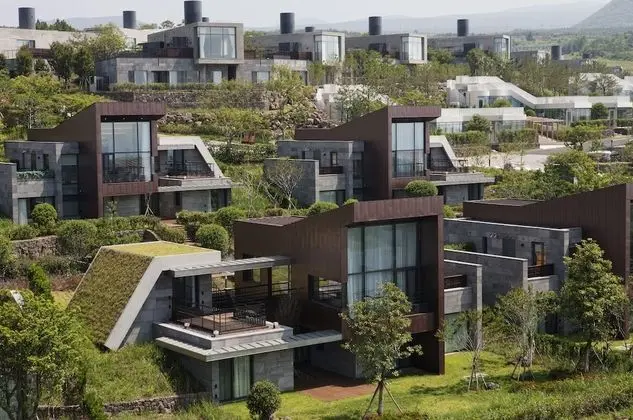 Villa (Yi Jongho Villa)