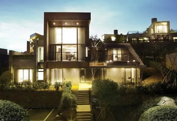 Villa (Yi Jongho Villa)