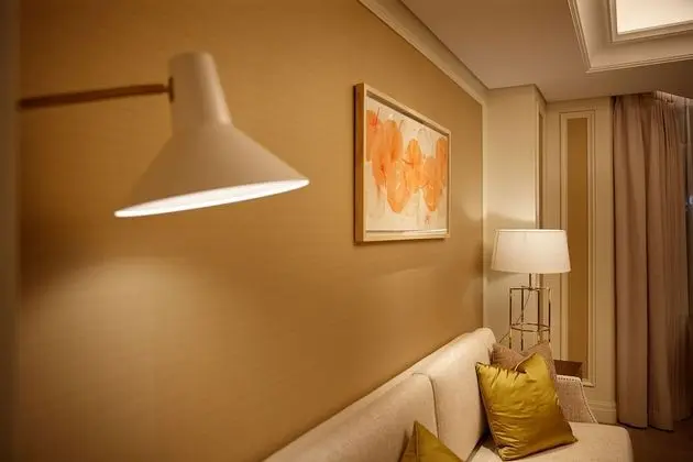Executive Junior Suite Twin (Executive Tower) - La Cime Lounge Access Included