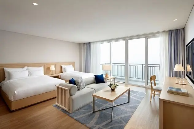 Grand Deluxe Family Twin, Ocean View