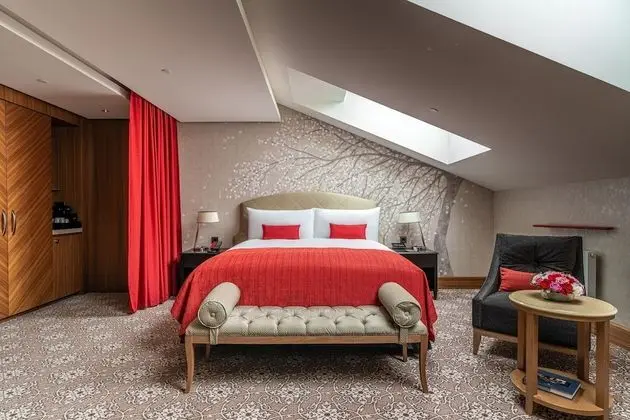 Heavenly Room