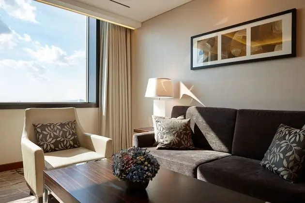 Deluxe Suite Double (Club Access for 1)