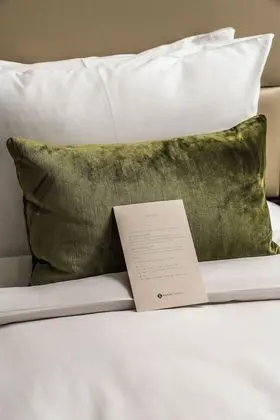 Deluxe Suite Double (Club Access for 1)