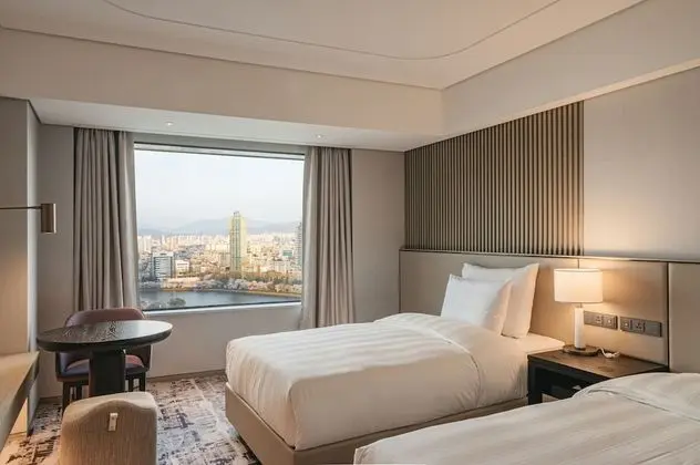 Deluxe İki Ayrı Yataklı Oda, Küvet, Göl Manzaralı