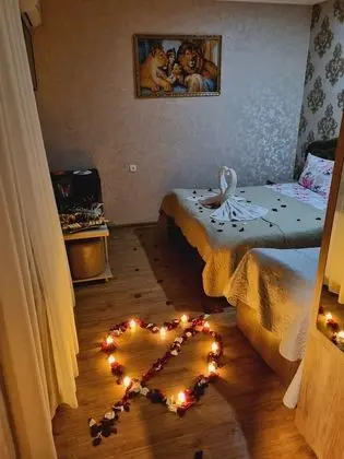 Comfort Tek Büyük Yataklı Oda