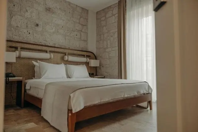 Deluxe Oda, Sokak Manzaralı