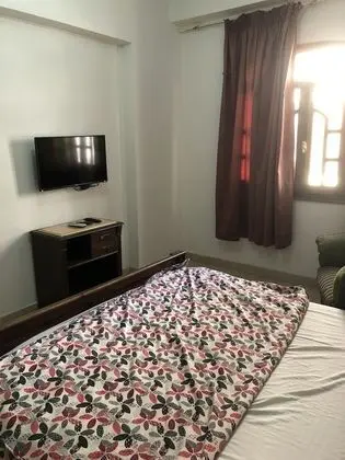 Stüdyo, Zemin Kat