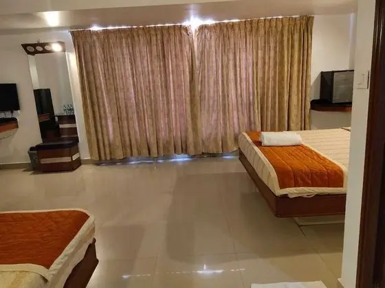 Four Occupancy suite Sea facing with balcony
