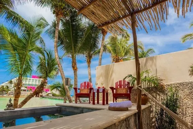 Plunge Pool Suite