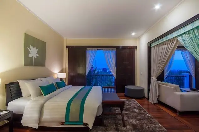 Elegant Suite