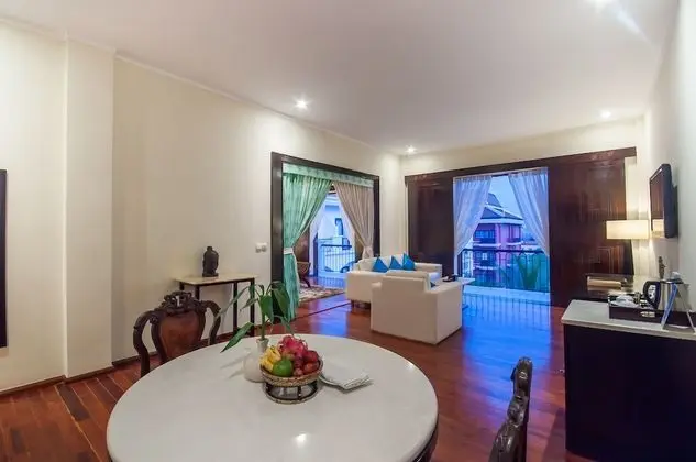 Elegant Suite