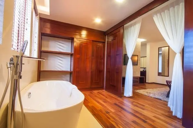 Elegant Suite
