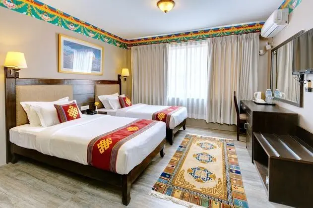 Deluxe Üç Kişilik Oda