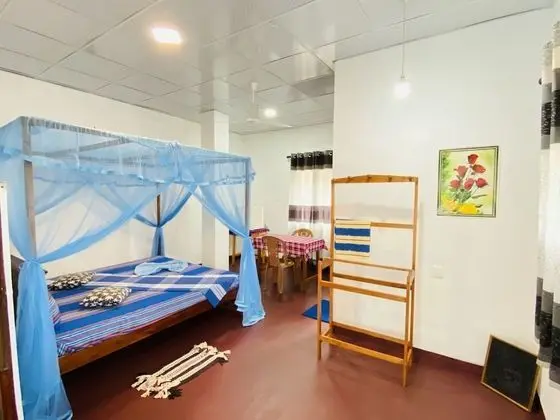 Comfort Tek Büyük Yataklı Oda