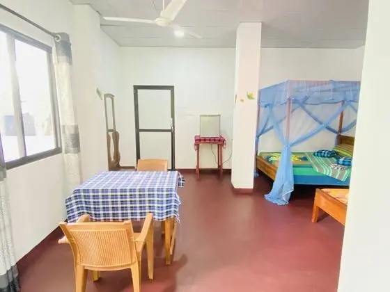 Family Tek Büyük veya İki Ayrı Yataklı Oda