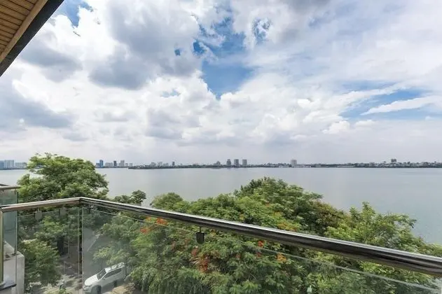 Stüdyo, Balkon, Göl Manzaralı