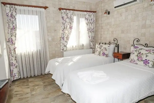 İki Ayrı Yataklı Oda, Sokak Manzaralı, Balkonlu