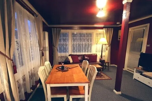 Romantic Kır Evi, Şömine (Hush Cottage)
