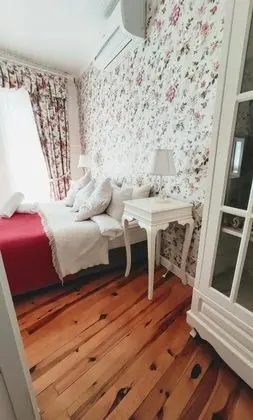 Deluxe Oda, Kara Manzaralı, Balkonsuz