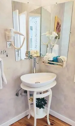 Standart Oda, Deniz Manzaralı, Balkonlu