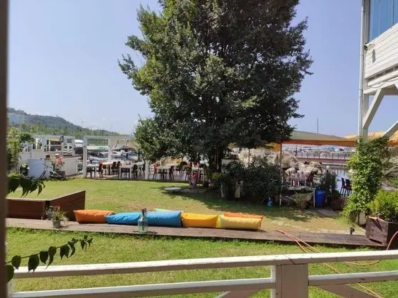 Standart Oda, Deniz Manzaralı, Balkonlu