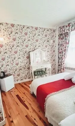Standart Oda, Kara Manzaralı, Balkonsuz