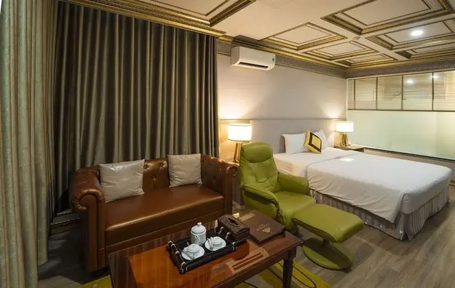 Executive Suite City View