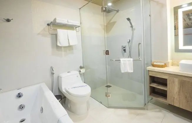 Executive Suite City View