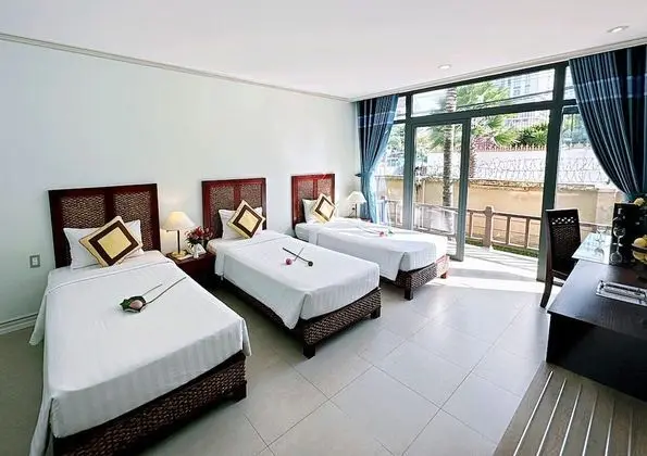 Senior Üç Kişilik Oda, Balkon (Deluxe)