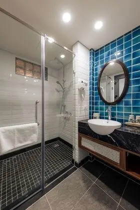 Junior Tek Büyük Yataklı Oda, Balkon