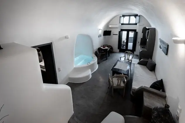 Apartment with indoor hot tub, Ground Floor