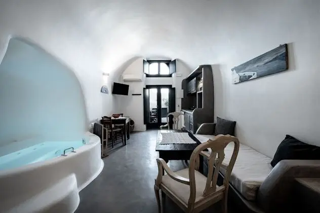 Apartment with indoor hot tub, Ground Floor