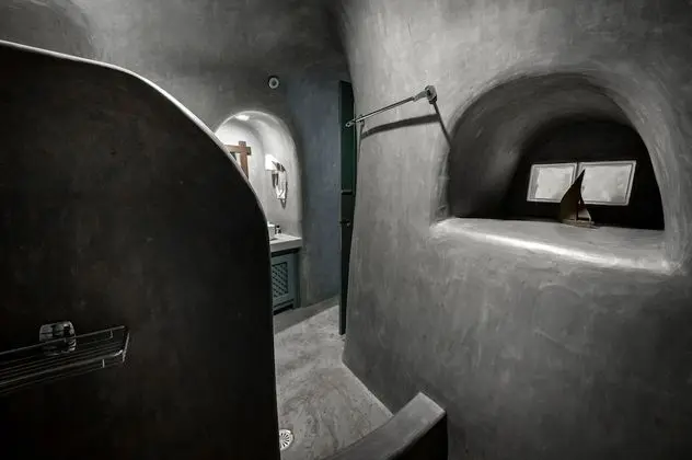 Apartment with indoor hot tub, Ground Floor