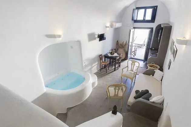 Family Apartment with indoor hot tub, Ground Floor