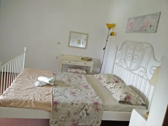 Ev, 3 Yatak Odası, Sigara İçilebilir, Şömine