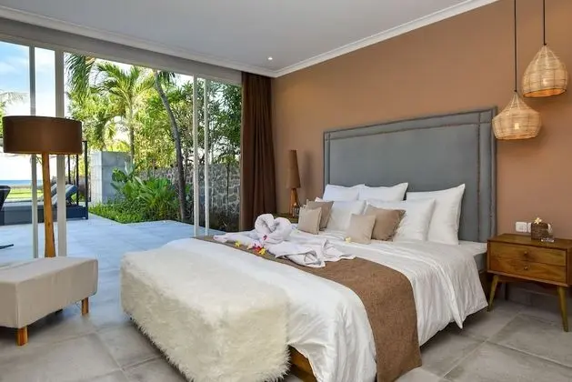 Luxury Villa, 3 Yatak Odası, Kişiye Özel Havuzlu, Plaj Manzaralı