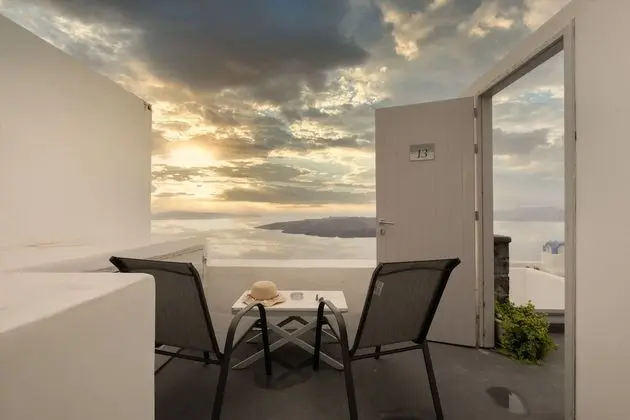 Executive Tek Büyük Yataklı Oda (Caldera View)