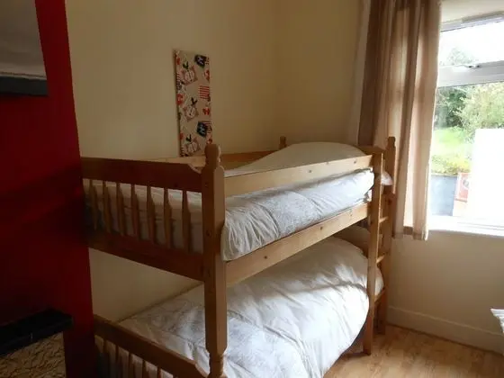 Ortak Ranzalı Oda, Karma Ranzalı Oda (1 Bed of 4)