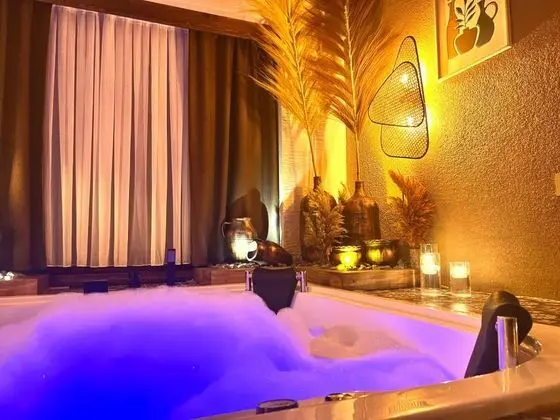 Executive Deluxe Suite-Jakuzili,    , Hamamlı