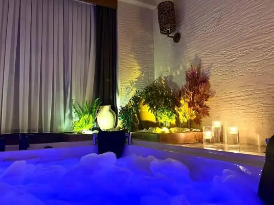 Loft Oda, Jakuzili,    , Hamamlı